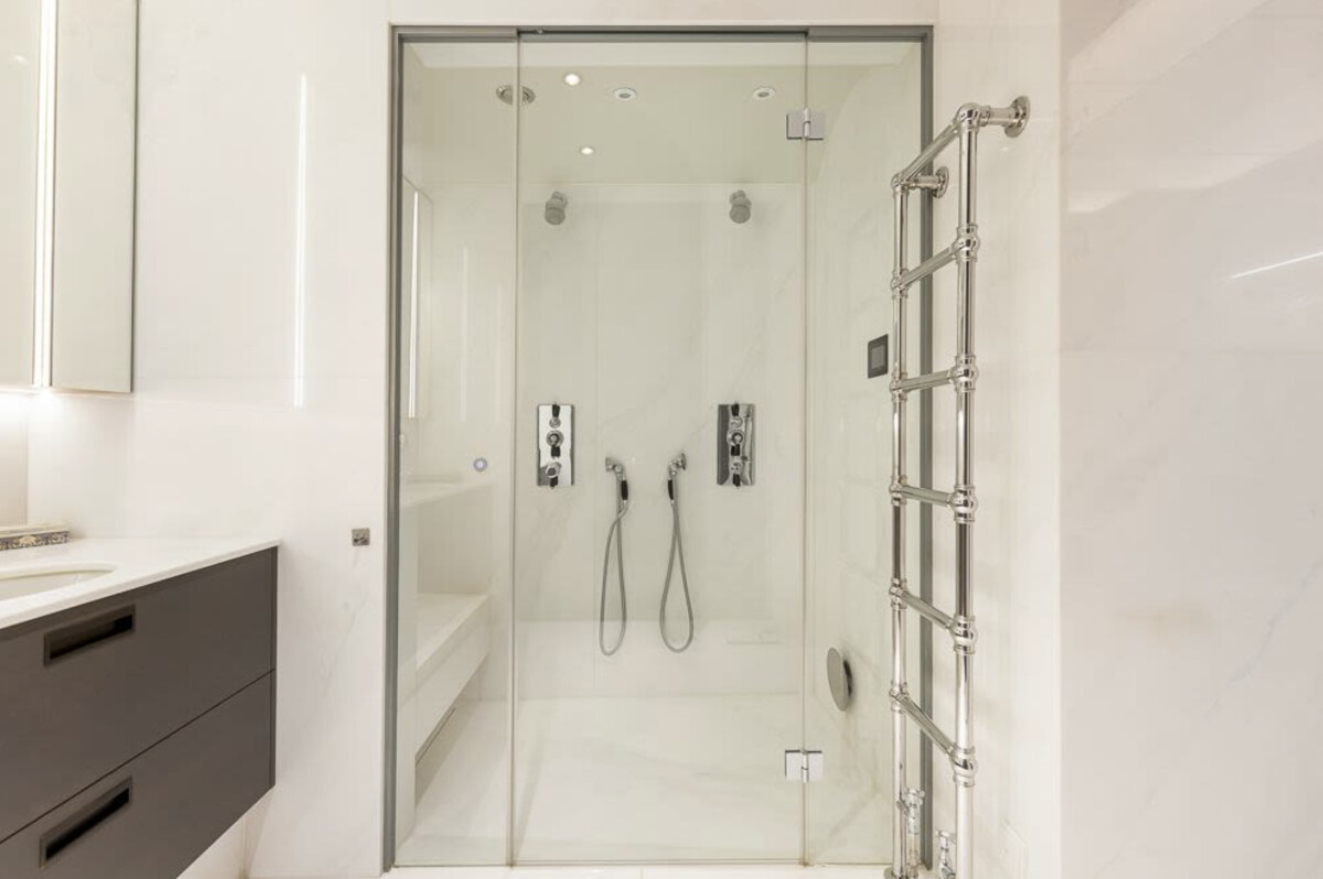 Dusche