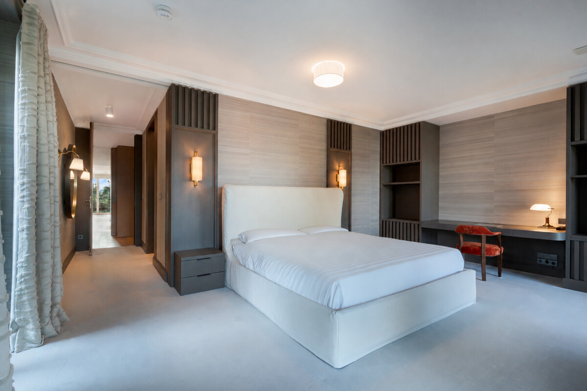 Schlafzimmer (Ost)