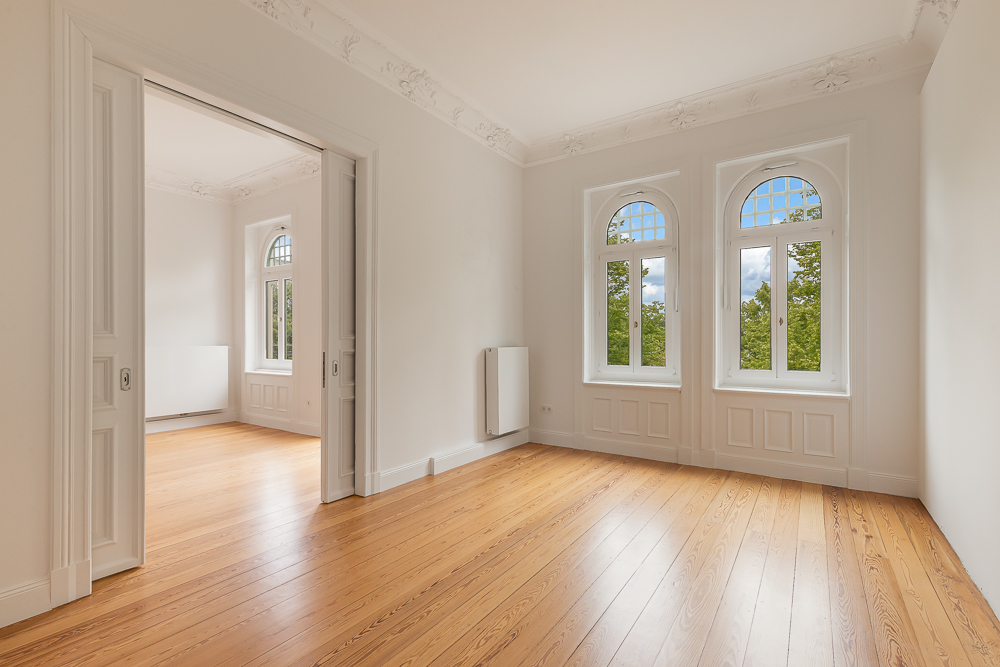 Küche / Esszimmer - Wohnzimmer hinter der Schiebetür