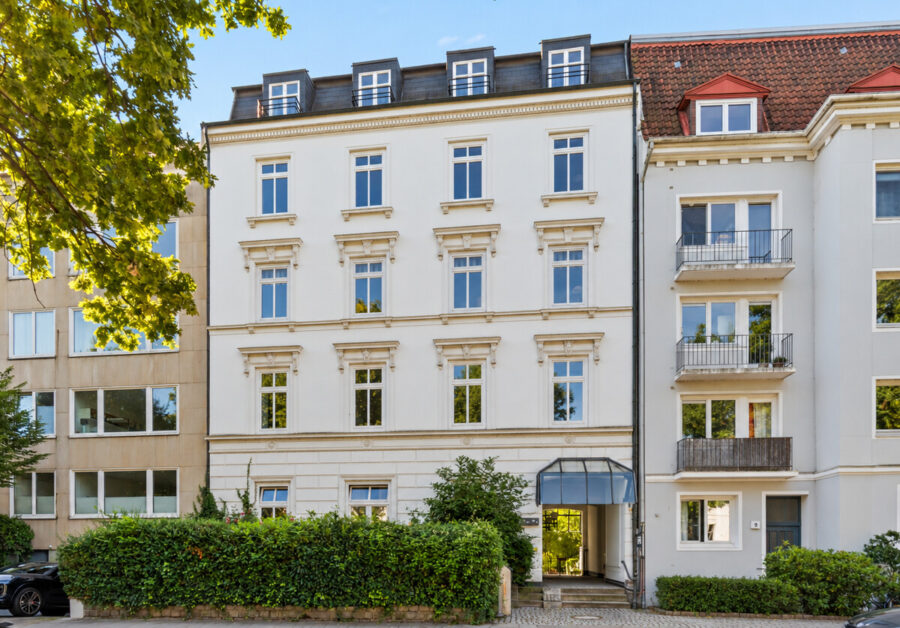 Alte Rabenstraße – Der perfekte Einstieg ins Alsterleben - Hausansicht (18509)