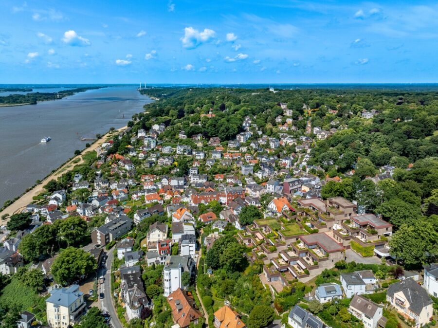 Luxuriöses Wohnen auf dem Süllberg mit Elbblick - Luftbild Blankenese (16489)