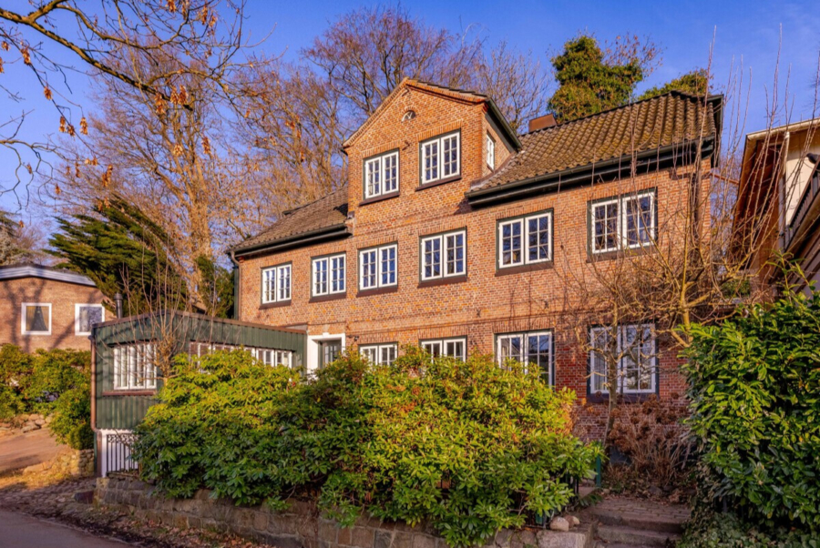 Historischer Charme zwischen Elbe und Parks - Hausansicht (11639)