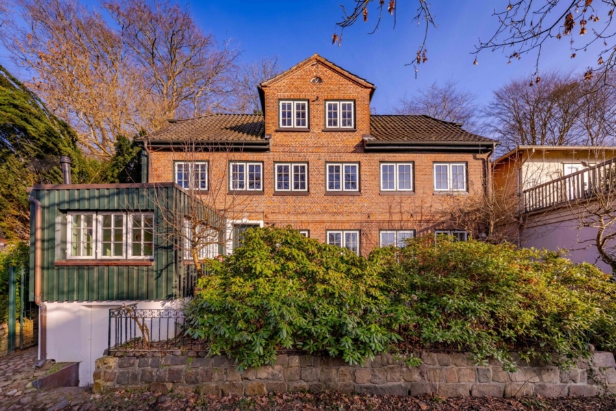 Historischer Charme zwischen Elbe und Parks - Hausansicht (11652)