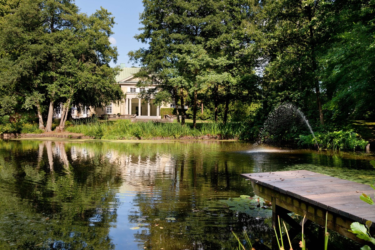 Ansicht See und Haus