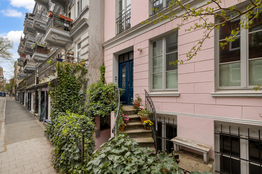 Pour la vie – einmaliges Stadthaus im Karolienviertel - Hauseingang (11845)