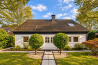 Hausansicht (KI bearbeitet)